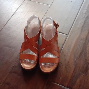 Excellent Condition Sandals